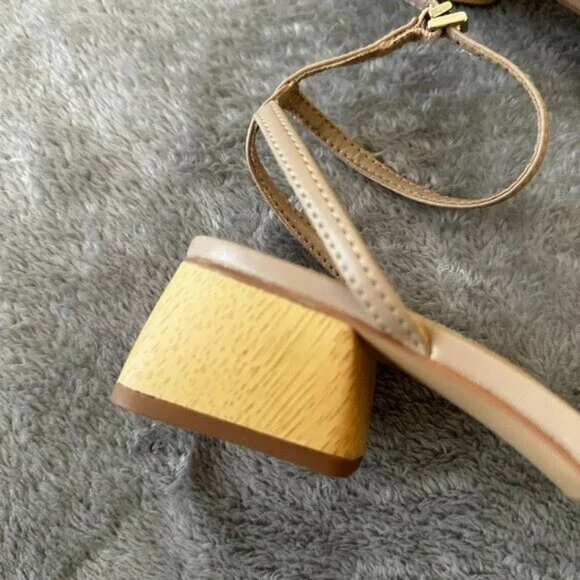 Steve Madden Abigail Square Toe Nude Strappy Sandals 7.5. Shoes Tan Block Heel - Picture 2 of 6